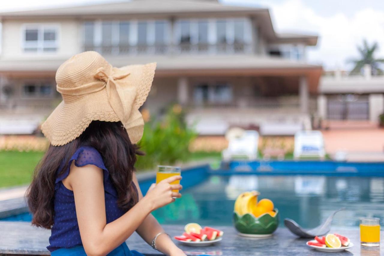 Stayvista'S The Cincin With Elegant Rooms, Snooker Table, Pool, Scenic View, And Jacuzzi Lonavala Exterior foto